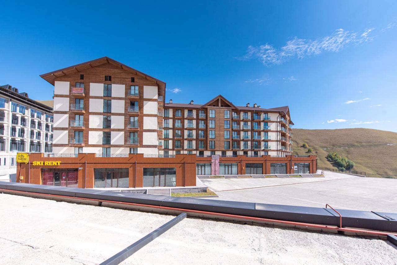 Very Fast Wifi And Own Park Place!! Gudauri Exterior photo