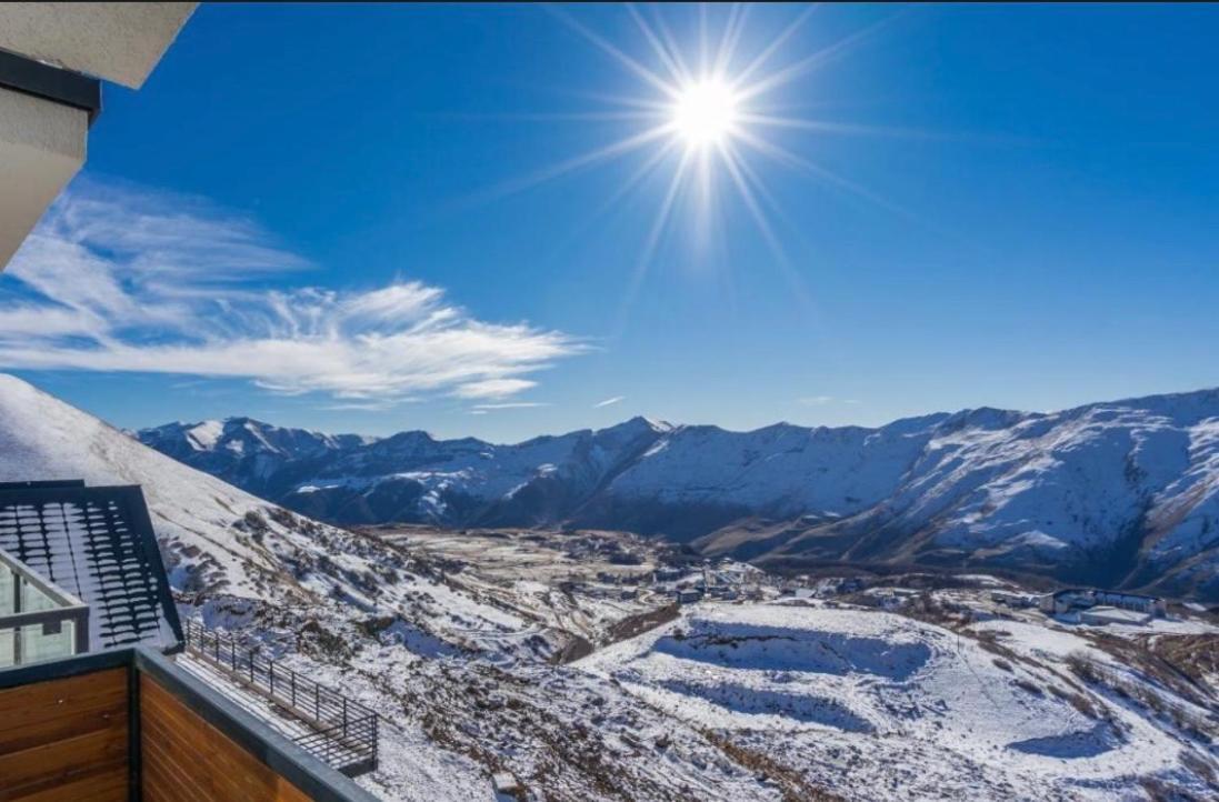 Very Fast Wifi And Own Park Place!! Gudauri Exterior photo